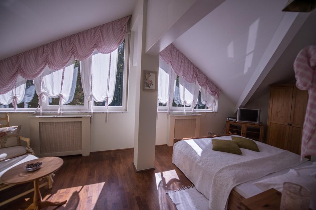 Guesthouse Trajbar Team Zaprešić Habitación foto